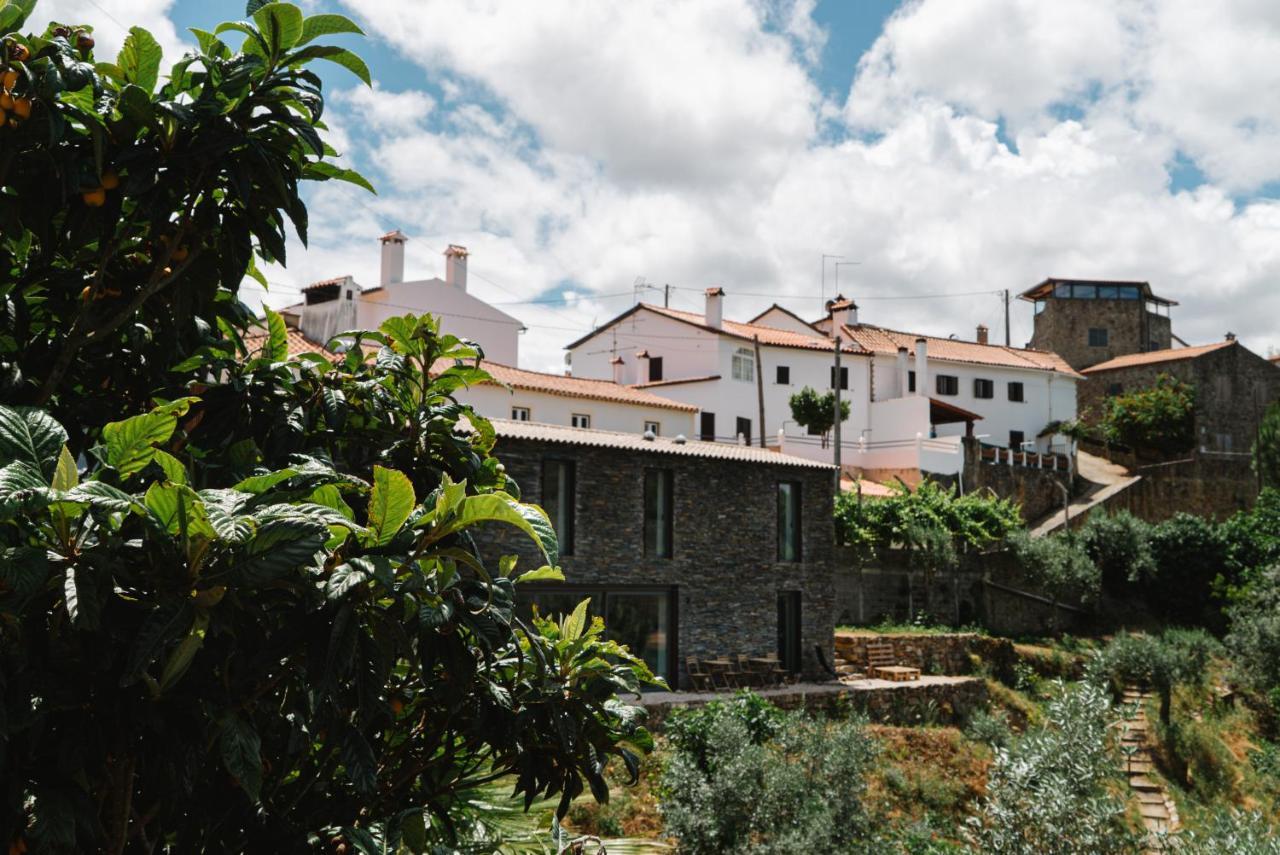 Zab Living Bed & Breakfast Vila de Rei Eksteriør bilde