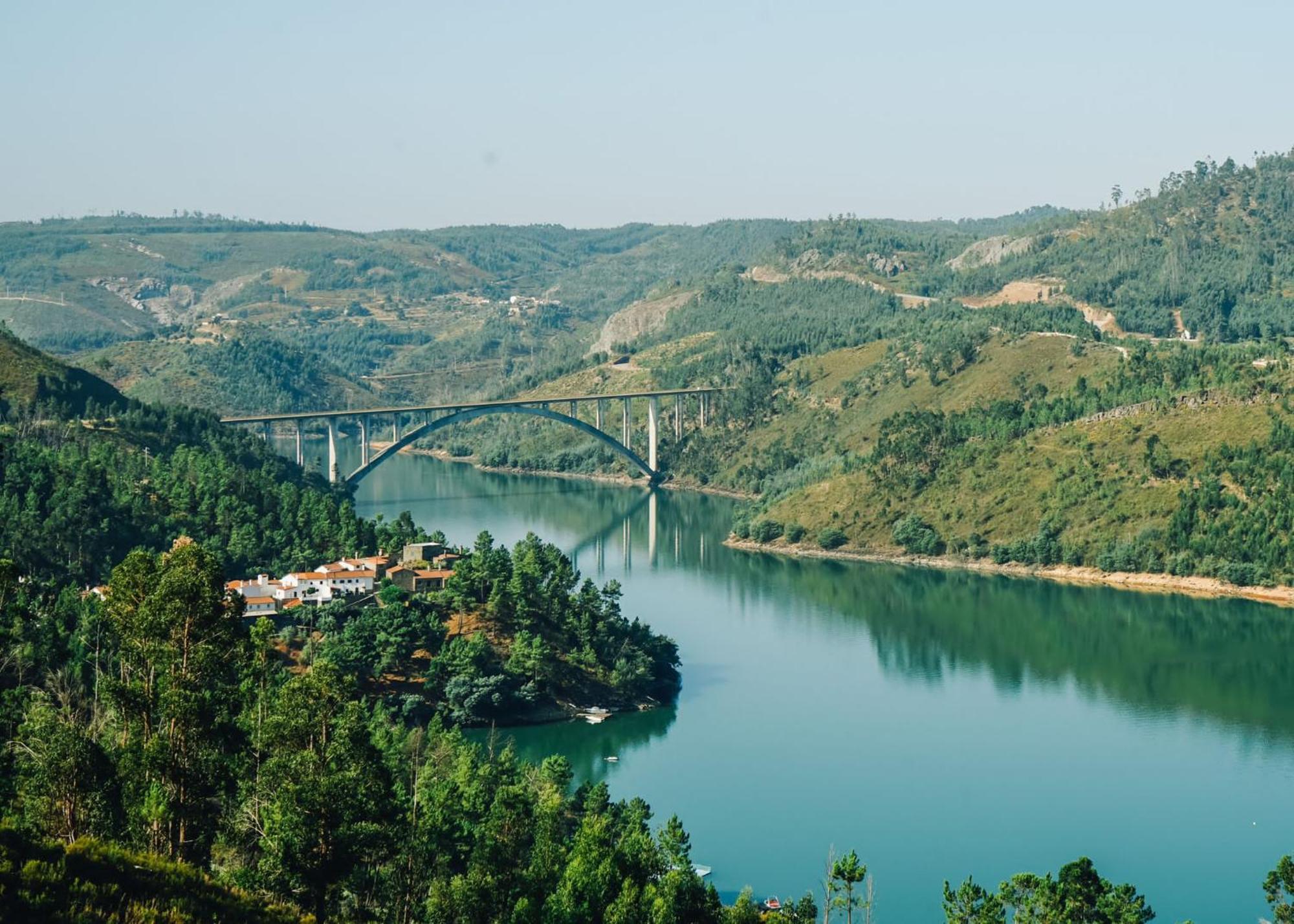 Zab Living Bed & Breakfast Vila de Rei Eksteriør bilde